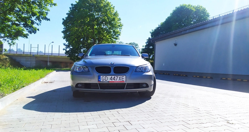 BMW Seria 5 cena 23500 przebieg: 390000, rok produkcji 2003 z Gdańsk małe 121